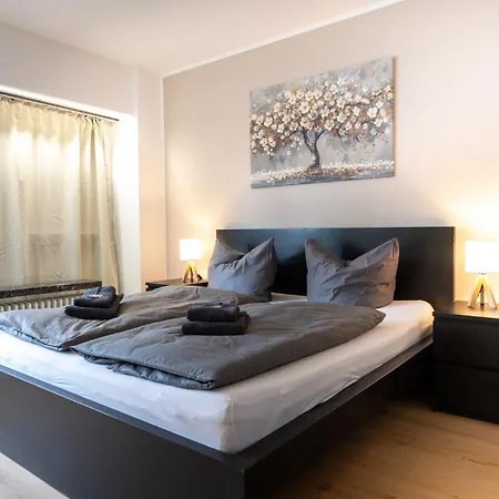 Großzügiges City-wohnen In Düren Auf 85 Quadratmetern Apartment