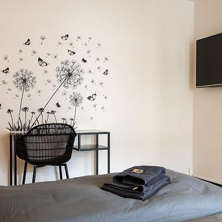 Apartment Grosszuegiges City-wohnen In Dueren Auf 85 Quadratmetern *