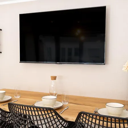 Grosszuegiges City-wohnen In Dueren Auf 85 Quadratmetern Apartmán Düren - Eifel