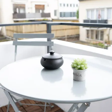 Grosszuegiges City-wohnen In Dueren Auf 85 Quadratmetern Apartmán *